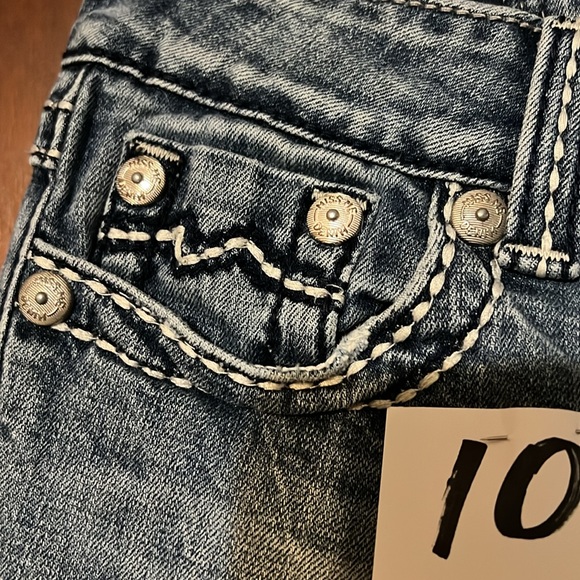 Miss Me Denim Brand size 27‼️ - Picture 2 of 9